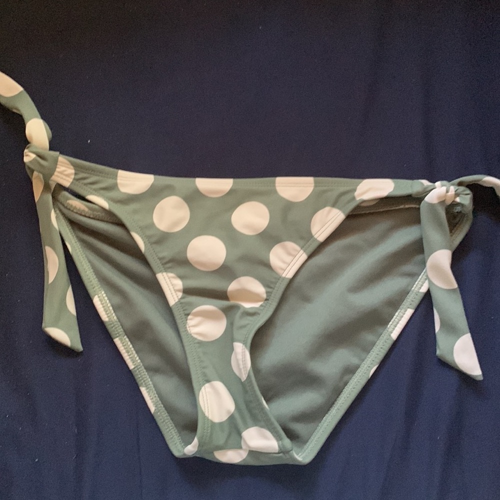 Target Bikini - Picture 4 of 4